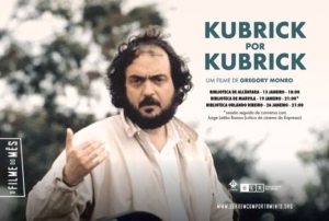 Imagem com o retrato do realizador Stanley Kubrick.