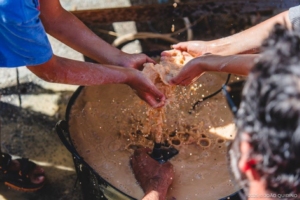 Imagem de uma das atividades do laboratório.